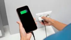 Fabrikanten vertellen het niet: verleng eenvoudig de levensduur van de batterij van je telefoon met jaren